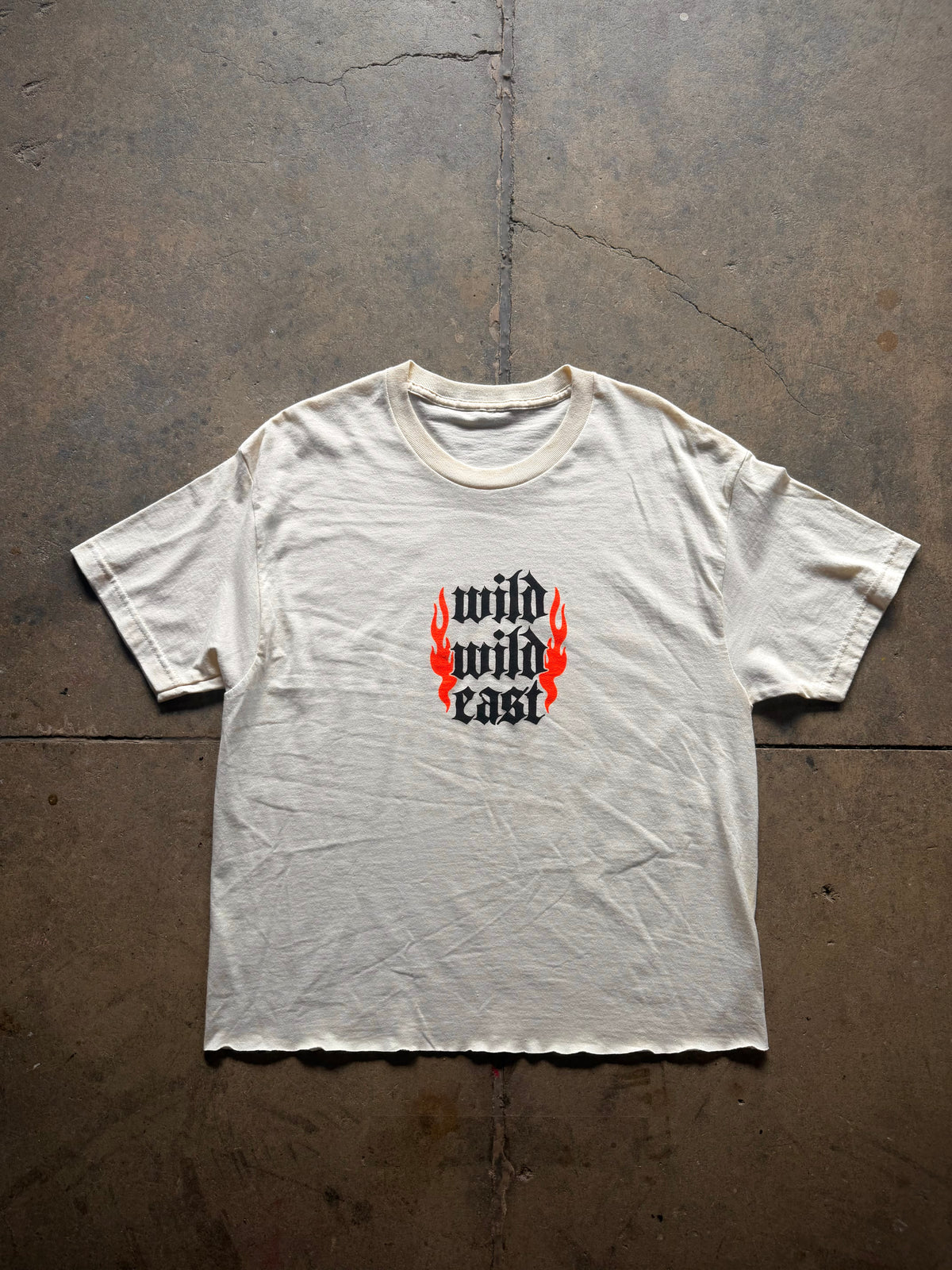 WILD WILD EAST (large standard unisex crop fit)